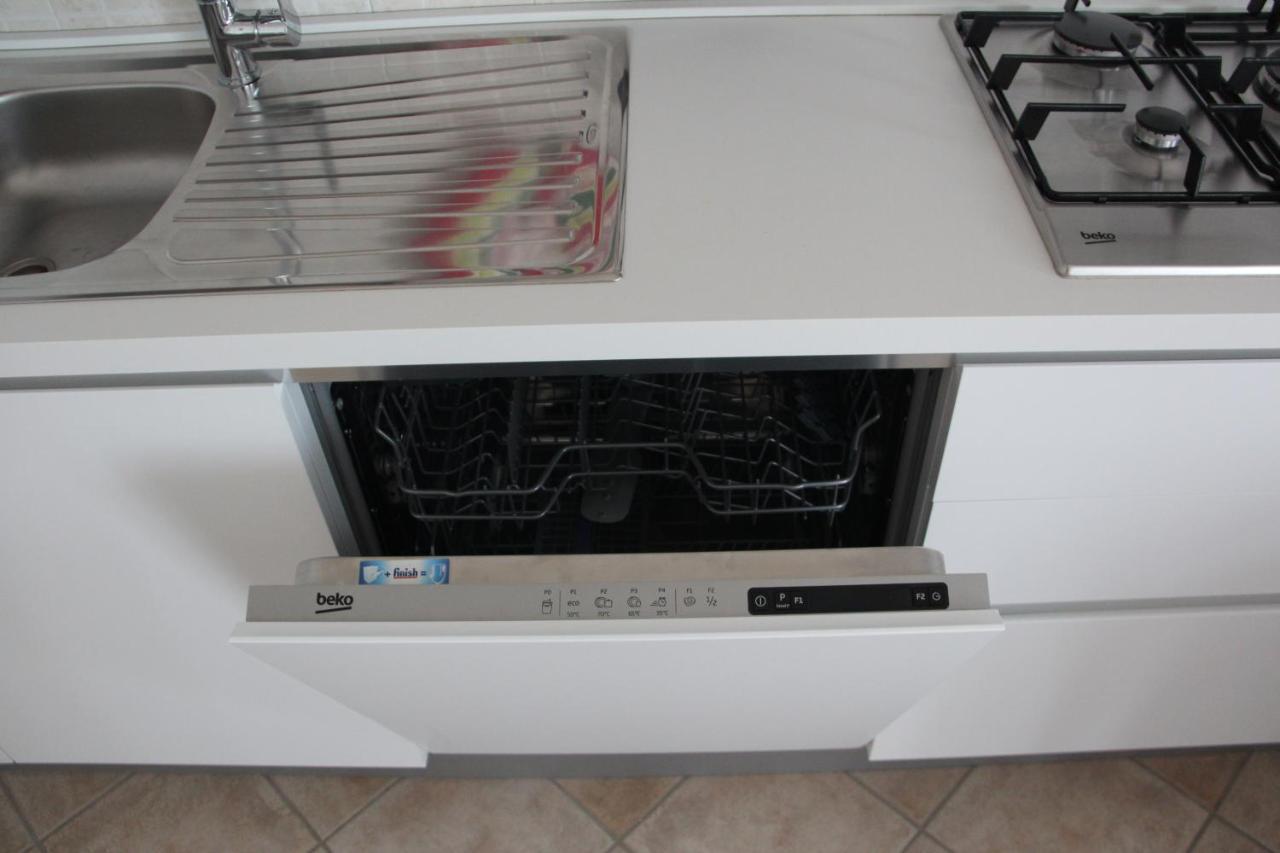 F&G 71100 - - Colazione Inclusa - Box Auto Privato Su Richiesta Foggia Eksteriør billede