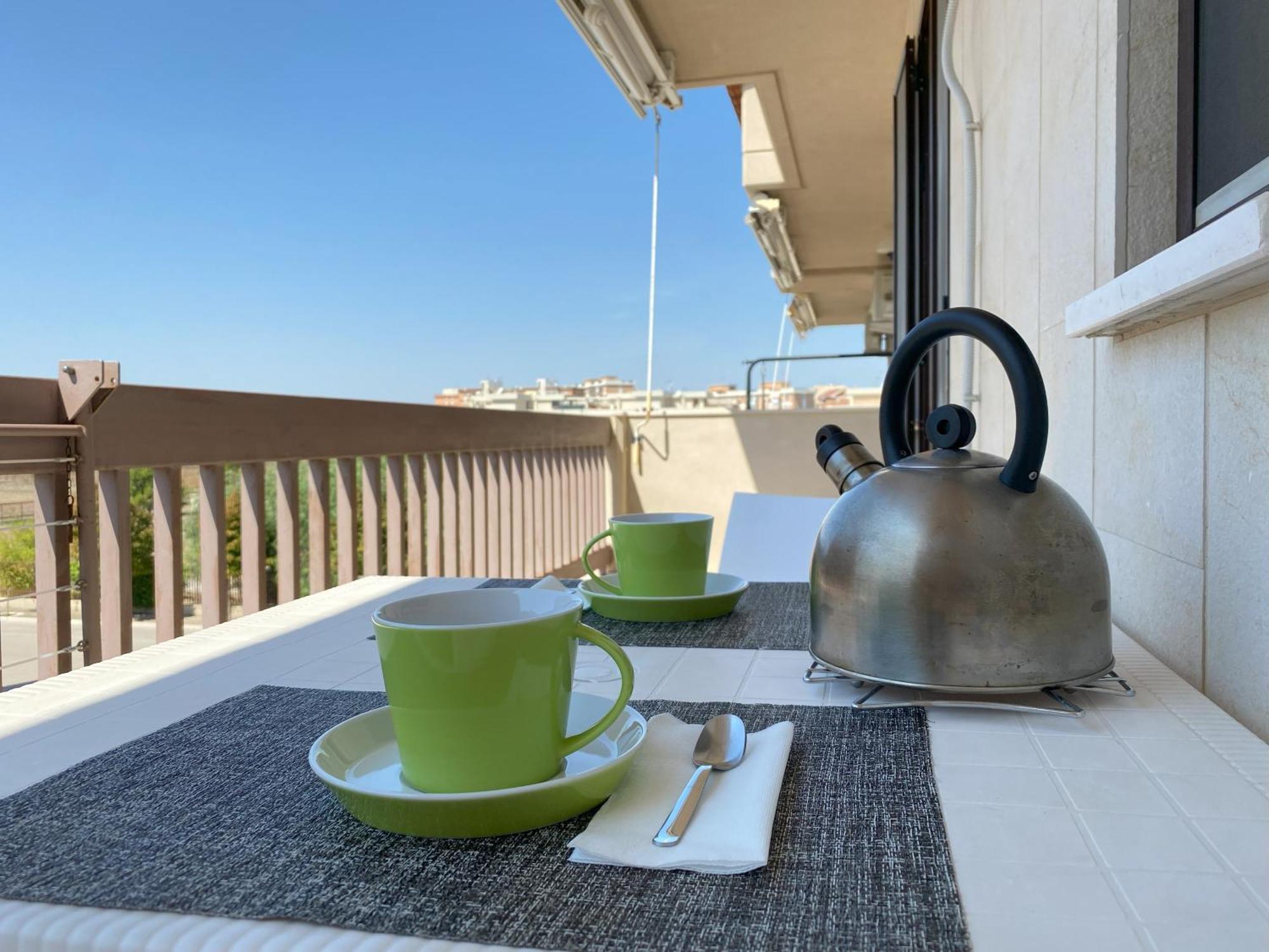 F&G 71100 - - Colazione Inclusa - Box Auto Privato Su Richiesta Foggia Eksteriør billede